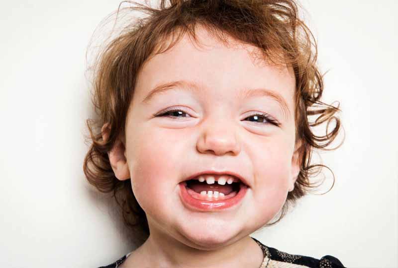 Răng sữa có vai trò quan trọng đến việc hình thành hàm răng vĩnh viễn của trẻ