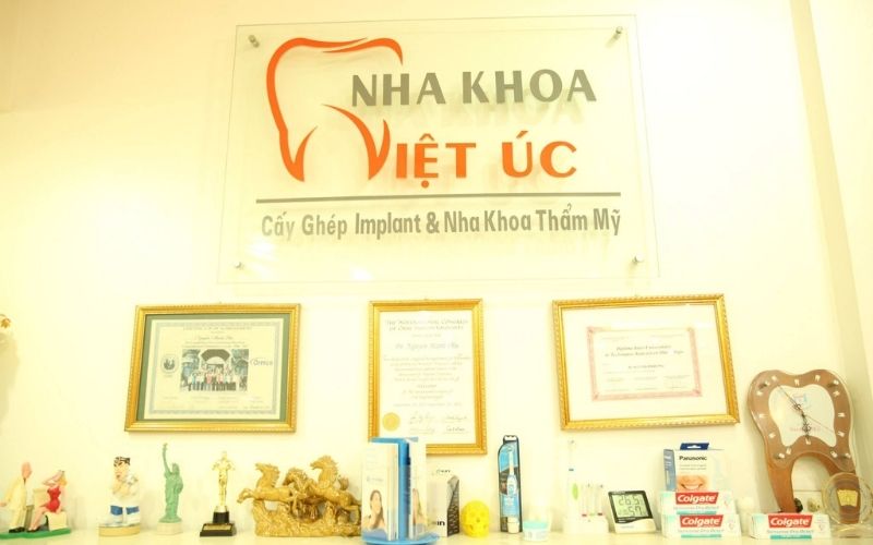 Nha khoa Việt Úc - địa chỉ bọc răng sứ uy tín tại Hà Nội