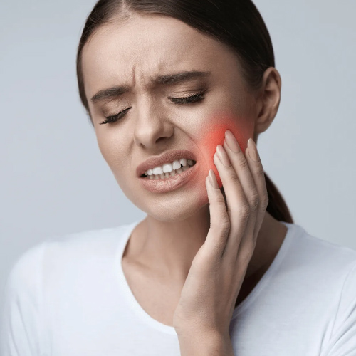 Trồng răng sứ là phương pháp sẽ gây đau nhức