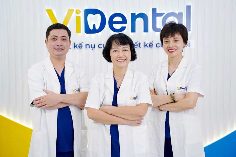 Đội ngũ bác sĩ niềng răng tại ViDental